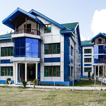 Pahalgam Retreat Ξενοδοχείο Εξωτερικό φωτογραφία